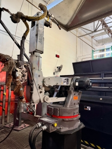 MOTOMAN WELDING CELL W/ ROBOTIC WELDING ARM, MOTOR REWIND REPAIR NEEDED-53