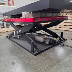 ULINE ELECTRIC LIFT TABLE, MODEL H-10647, 4' X 6', 5,500 LB CAPACITY-60