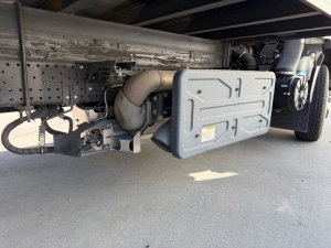2022 ISUZU NPR HD BOX TRUCK, 5.2L 4-CYLINDER TURBO DIESEL ENGINE, 20' BOX, 215 HP, REAR LIFTGATE, APPROX. 19,807 MILES, CA LIC: 33384J3, VIN: JALC4W161N7014381-62