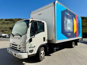 2022 ISUZU NPR HD BOX TRUCK, 5.2L 4-CYLINDER TURBO DIESEL ENGINE, 20' BOX, 215 HP, REAR LIFTGATE, APPROX. 19,807 MILES, CA LIC: 33384J3, VIN: JALC4W161N7014381-62