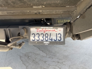 2022 ISUZU NPR HD BOX TRUCK, 5.2L 4-CYLINDER TURBO DIESEL ENGINE, 20' BOX, 215 HP, REAR LIFTGATE, APPROX. 19,807 MILES, CA LIC: 33384J3, VIN: JALC4W161N7014381-62