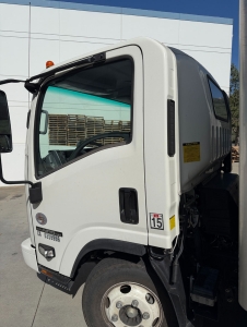 2022 ISUZU NPR HD BOX TRUCK, 5.2L 4-CYLINDER TURBO DIESEL ENGINE, 20' BOX, 215 HP, REAR LIFTGATE, APPROX. 19,807 MILES, CA LIC: 33384J3, VIN: JALC4W161N7014381-62