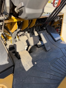 2023 CATERPILLAR LPG FORKLIFT, MODEL GC40K, 8,000 LB CAPACITY, 3-STAGE MAST, SIDE SHIFT, 8' FORKS, SOLID CUSHION TIRES, LOAD LIGHTS, REARVIEW MIRRORS, CLEARCAP RAINCAP, APPROX. 498 HOURS, S/N AT87B11599-63
