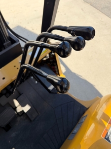 2023 CATERPILLAR LPG FORKLIFT, MODEL GC40K, 8,000 LB CAPACITY, 3-STAGE MAST, SIDE SHIFT, 8' FORKS, SOLID CUSHION TIRES, LOAD LIGHTS, REARVIEW MIRRORS, CLEARCAP RAINCAP, APPROX. 498 HOURS, S/N AT87B11599-63