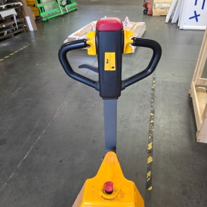 APOLLO FORKLIFT ELECTRIC PALLET JACK, MODEL A-1034, 3,300 LB CAPACITY-66