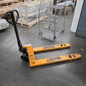 ULINE PALLET JACK, MODEL H-1043, 5,500 LB CAPACITY-72