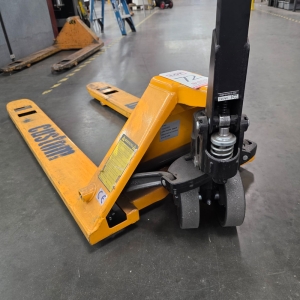 ULINE PALLET JACK, MODEL H-1043, 5,500 LB CAPACITY-72