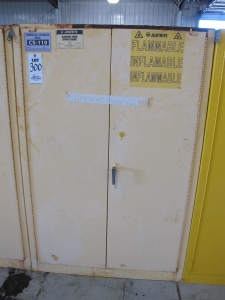 JUSTRITE FLAMMABLE LIQUID STORAGE CABINET (G-49) LOADING & HANDLING FEE $25-