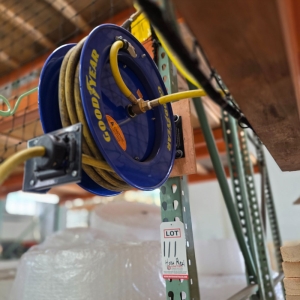 GOODYEAR SELF-RETRACTING AIR HOSE REEL-111