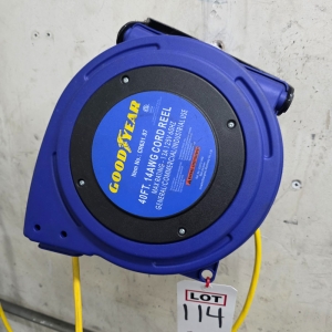 GOODYEAR SELF-RETRACTING EXTENSION CORD, 40'-114