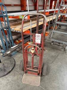 HAND TRUCK, PNEUMATIC TIRES-123