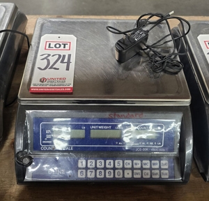 ULINE COUNTING SCALE, MODEL JCE-30K, 60 LB CAPACITY-324