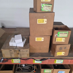LOT - LED POWER SUPPLIES, LED DRIVERS, DIMMING CONTROLLERS, ETC.-356