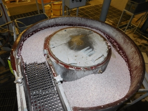 ROTO-FINISH SPIRATRON, ER SERIES, 5 CUBIC FOOT VIBRATORY FINISHER-356