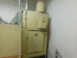 EMPIRE PRO-FINISH SANDBLASTING CABINET, MODEL EB-3648, S/N 3616, W/ EMPIRE MODEL DCM-200 PRO-FINISH SAND SUPPLY/RECOVERY HOPPER-359