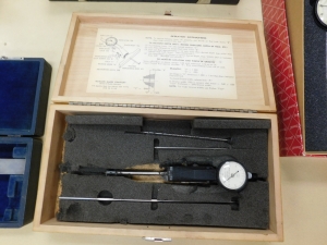 BROWN & SHARPE VERNIER HEIGHT GAGE, (2) NEW-IN-BOX STARRETT 25-5041J DIAL INDICATORS, (3) USED STARRETT DIAL INDICATORS, BROWN & SHARPE DIGI-CAL DIGITAL CALIPERS, BROWN & SHARPE 585 12" HEIGHT GAGE, PLUS SEVERAL DEPTH GAGES-369
