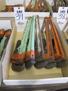 LOT ASSORTED PIPE WRENCHES (G-49) LOADING & HANDLING FEE $5-
