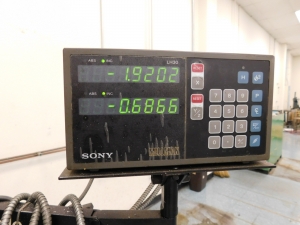 BRIDGEPORT VERTICAL MILL, S/N J295501, W/SONY MILLMAN DIGITAL READ OUT-404