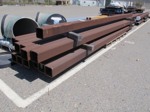 LOT ASSORTED PIPES (W-46 YARD) LOADING & HANDLING FEE $350-