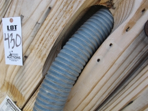 LOT ASSORTED VALVES (W-46 YARD) LOADING & HANDLING FEE $200-