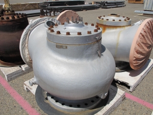 LOT ASSORTED VALVES (W-46 YARD) LOADING & HANDLING FEE $250-