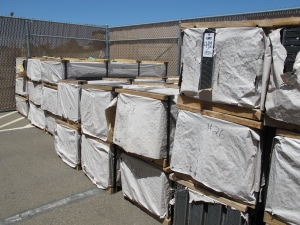 LOT (18) BUNDLES 8' X 24" METALITH PROTECTIVE BARRIERS (G-49 OUTSIDE) LOADING & HANDLING FEE $500-