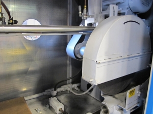 TRIANGLE ENGINEERING INC. MODEL WTC-20HR 18" COUPON CUTTER W/ POWER CLAMPING & SAFETY ENCLOSURE, S/N 3,892,089 (G-49) LOADING & HANDLING FEE $50-