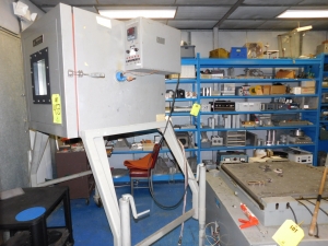 BEMCO ENVIRONMENTAL TEST CHAMBER, MODEL VLDF-100/600-8, S/N 2663-453