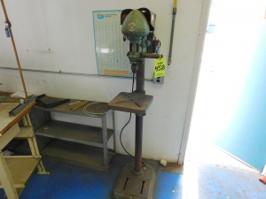 ANTIQE DELTA DP220 DRILL PRESS-458