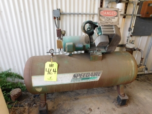 DAYTON SPEEDAIRE AIR COMPRESSOR, DIRECT DRIVE-464