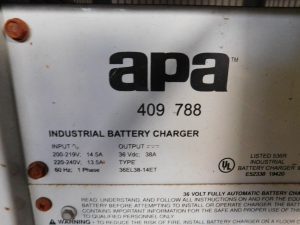 ADVANCE CONDOR AXP, TYPE E, FLOOR CLEANING MACHINE, MODEL: CONDOR4530C-AXP, S/N 1959490, COMES W/APA 409-788 INDUSTRIAL BATTERY CHARGER-482