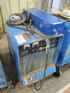 MILLER MODEL GPS-500 PORTABLE WELDING POWER SOURCE (G-49) LOADING & HANDLING FEE $15-