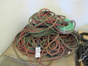 LOT ASSORTED WELDING HOSE (G-49) LOADING & HANDLING FEE $15-