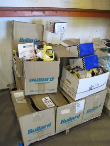 LOT ASSORTED HEADBAND SUSPENSIONS & EAR PLUGS (G-49) LOADING & HANDLING FEE $15-