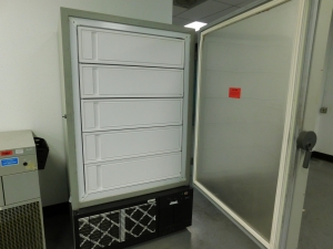 HARRIS COMMERCIAL REFRIGERATOR, 44-1/2"X34-1/2"X79"-54