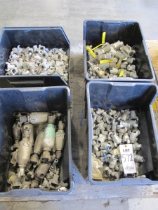 LOT ASSORTED AIR CONNECTORS (G-49) LOADING & HANDLING FEE $15-