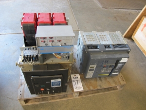 LOT (2) ASSORTED BREAKERS (G-49) LOADING & HANDLING FEE $15-