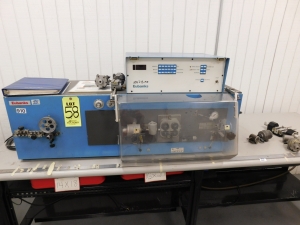 EUBANKS MODEL 2600-04 WIRE CUTTER W/TABLE & MOUNTED PNEUMATIC STORAGE TANK-58