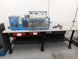 EUBANKS MODEL 2600-04 WIRE CUTTER W/TABLE & MOUNTED PNEUMATIC STORAGE TANK-58