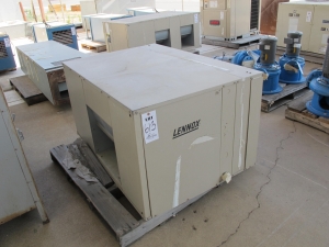 LENNOX MODEL CBH17-95V-2 AIR CONDITIONING UNIT, SINGLE PHASE, S/N 5600G06613 (G-49) LOADING & HANDLING FEE $15-