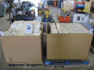 LOT (2) PALLETS DRAGER X-PLORE 5500 FULL FACE MASKS (G-49) LOADING & HANDLING FEE $30-