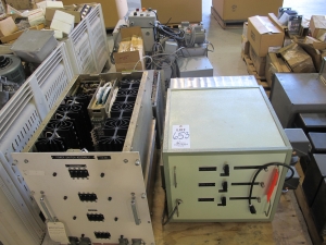LOT (2) PALLETS ASSORTED ELECTRONIC CONTROLS (G-49) LOADING & HANDLING FEE $30-