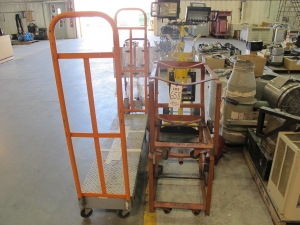 LOT ASSORTED DOLLIES & WORK LIGHT (G-49) LOADING & HANDLING FEE $30-