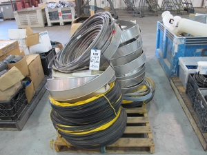 LOT (2) PALLETS ASSORTED AIR HOSES, CONNECTORS, ETC. (G-49) LOADING & HANDLING FEE $30-