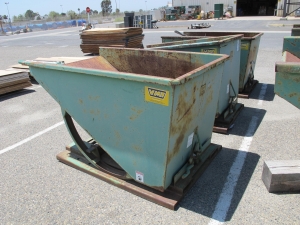 LOT (2) VMI SELF DUMP HOPPERS (G-49 OUTSIDE) LOADING & HANDLING FEE $30-
