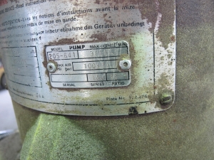 CRACGO MODEL 2052641 HIGH PRESSURE PUMP S/N: 143-72