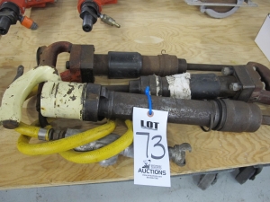 LOT (3) PNEUMATIC CHIPPING HAMMERS (G-49) LOADING & HANDLING FEE $5-
