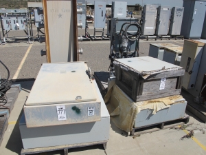 LOT (3) ASSORTED TRANSFORMERS (G-49 YARD) LOADING & HANDLING FEE $45-