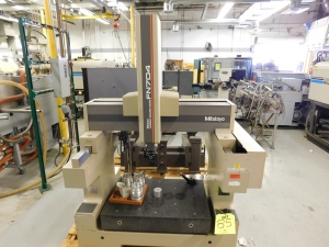 MITUTOYO FN 704 COORDINATE MEASURING MACHINE, W/GRANITE SURFACE PLATE-85