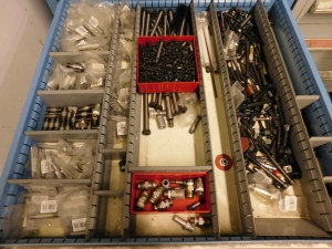 LYON 13 DRAWER TOOL/PARTS CABINET, 30"X28"X59" W/CONTENTS-91